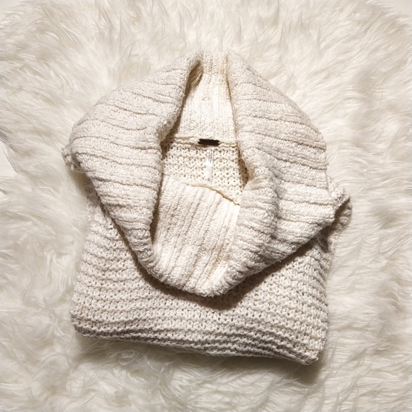 *SOLD* Free People Tunic White Horses Turtleneck - Picture 2 of 8